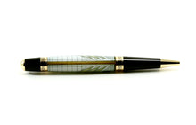 Premium Writer's Pen, Frank Lloyd Wright's Autumn Wheat (611)